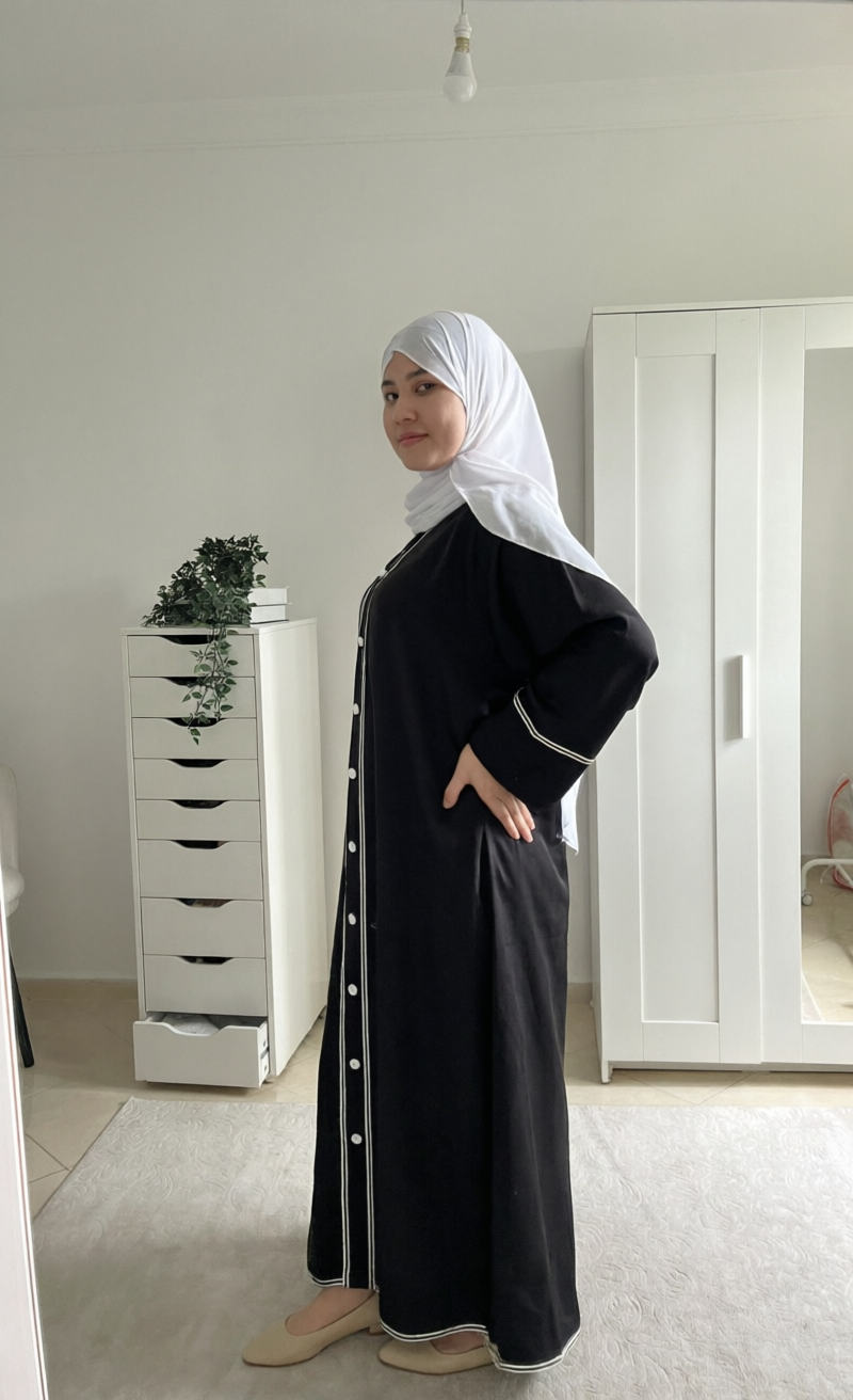 Abaya Moderne Contrastée – REF 1023 | Zinna Style