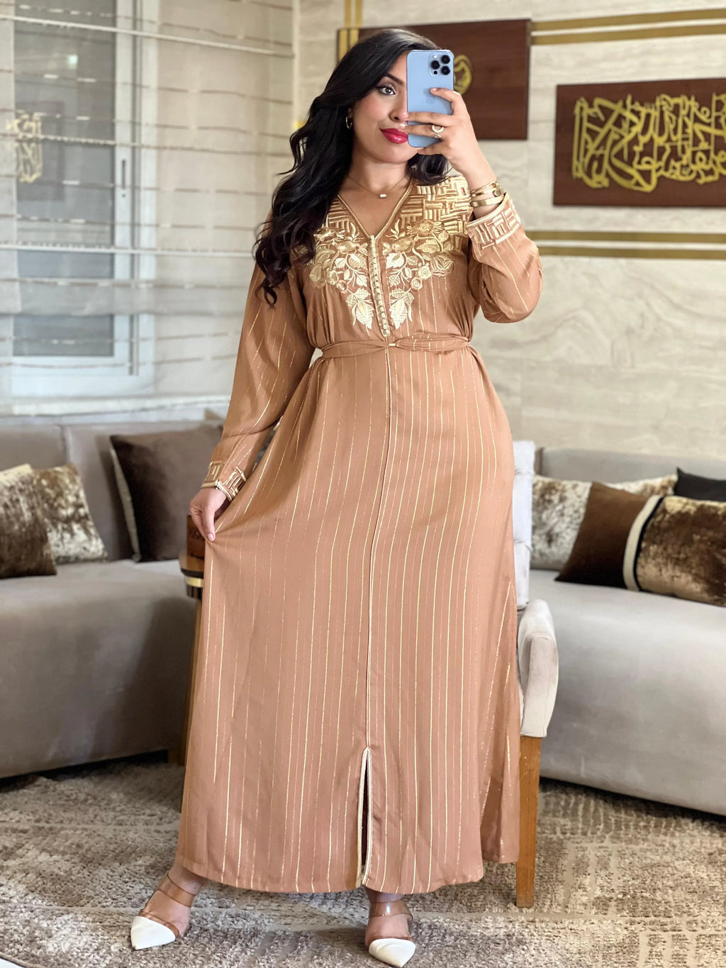 Kaftan Marocain Chic & Élégant